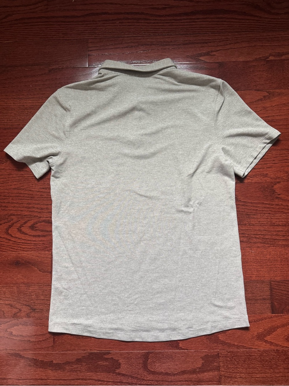 lululemon athletica Men's Polo Shirt in Light Taupe - Picture 4 of 7